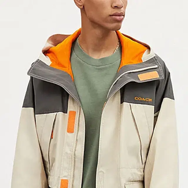 COACH FW23