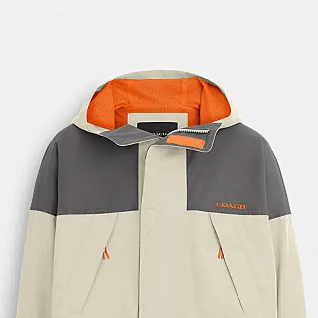 COACH FW23