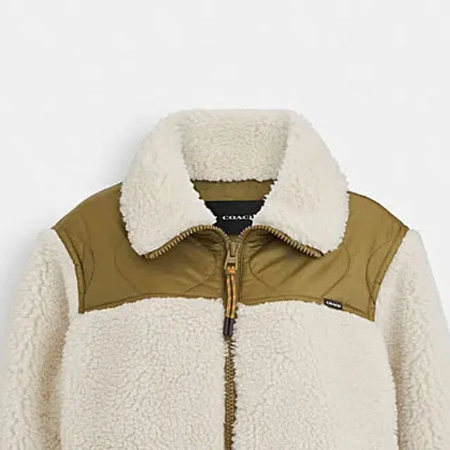 COACH FW23
