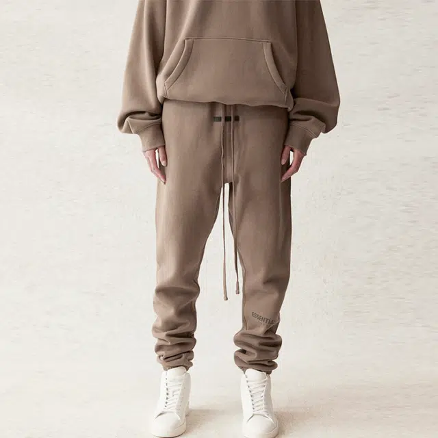 Fear of God Essentials SS21 Sweatpant Taupe