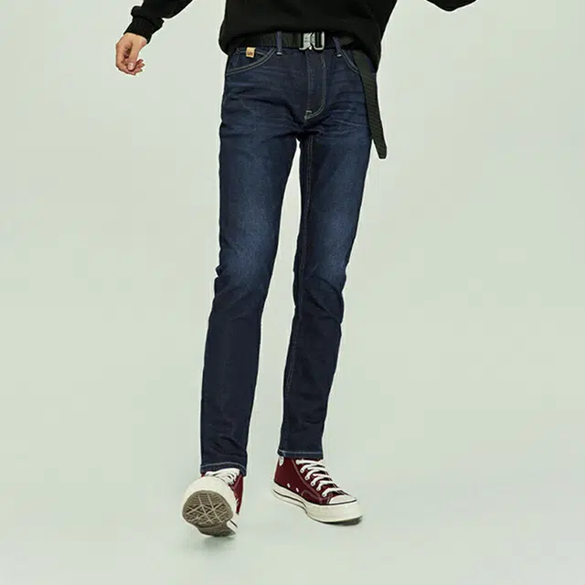 Lee