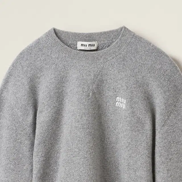 MIU MIU Logo