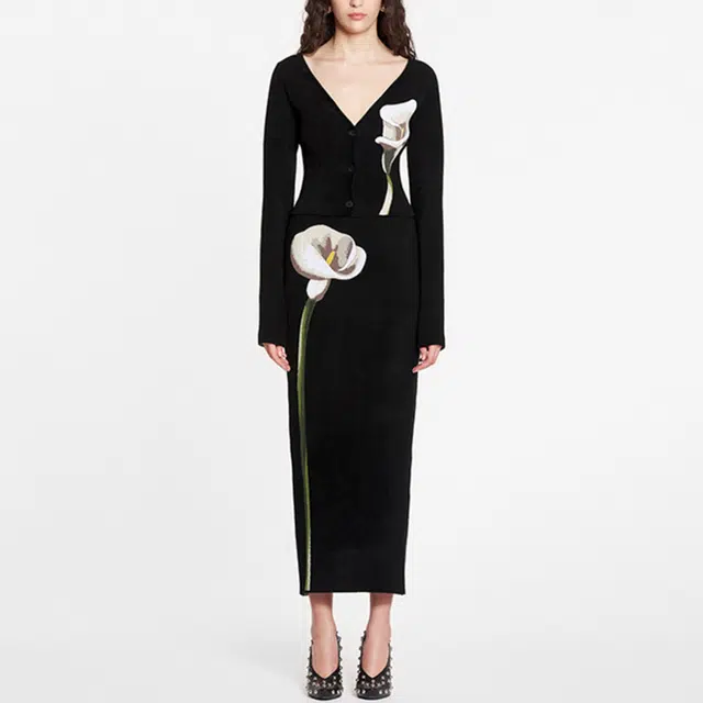 Lanvin SS23 V