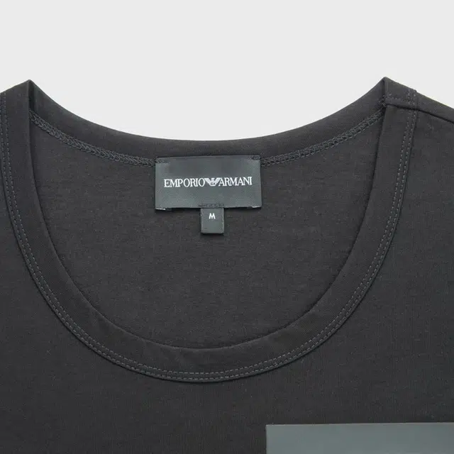 EMPORIO ARMANI LogoT