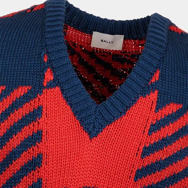 BALLY V