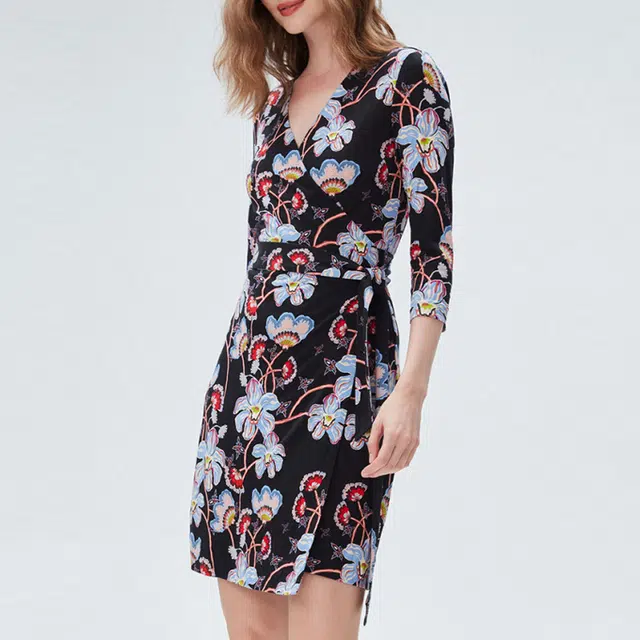 DIANE VON FURSTENBERG FW23 V