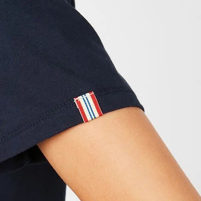 INES DE LA FRESSANGE Logo T