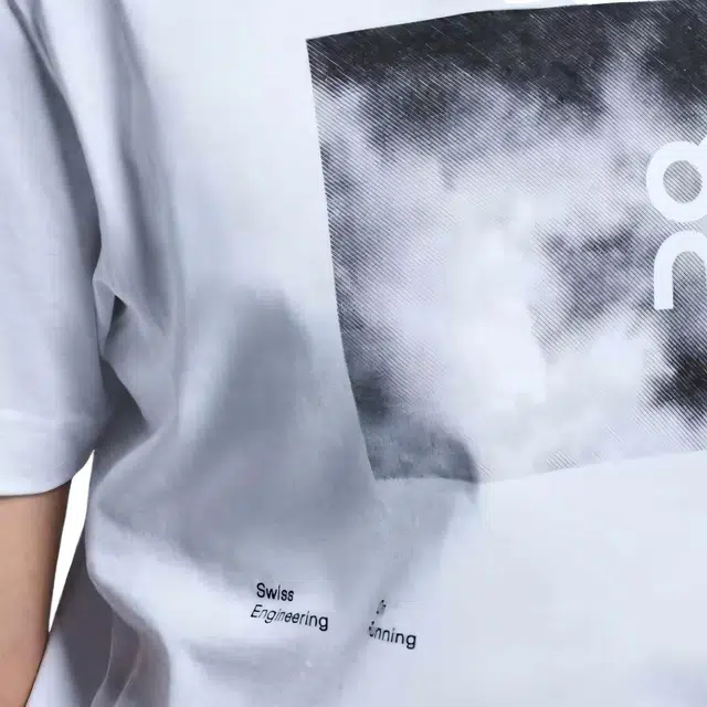 On Graphic-T T