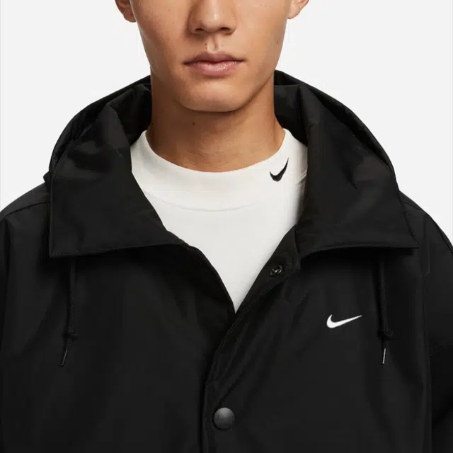 Nike Sportswear Solo Swoosh