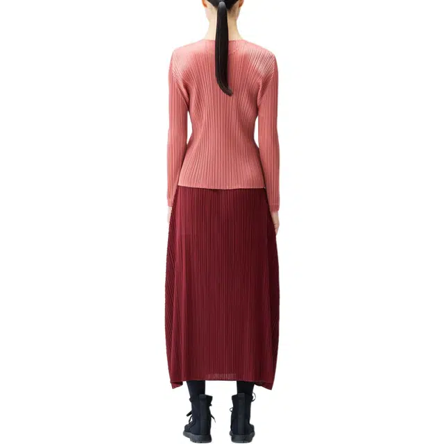 PLEATS PLEASE ISSEY MIYAKE FW25T