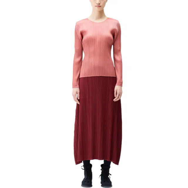 PLEATS PLEASE ISSEY MIYAKE FW25T