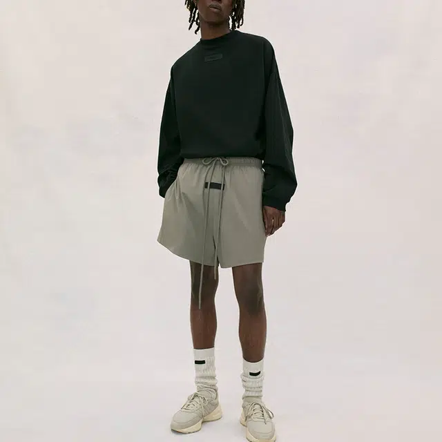 Fear of God Essentials SS24 LS TEE LOGO T Black