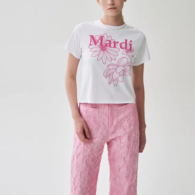 MARDI MERCREDI SLIM TSHIRT TRIPLE FLOWER_WHITE PINK SS25T