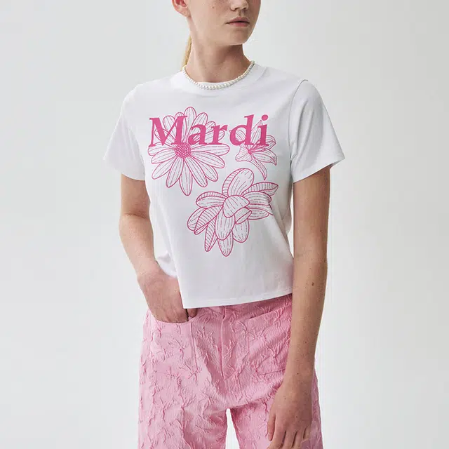 MARDI MERCREDI SLIM TSHIRT TRIPLE FLOWER_WHITE PINK SS25T