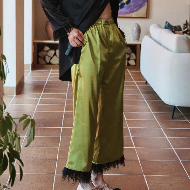 MARDI MERCREDI SS25 SATIN OSTRICH PANTS_APPLEGREEN