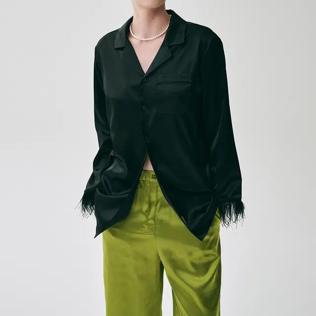 MARDI MERCREDI SS25 SATIN OSTRICH PANTS_APPLEGREEN