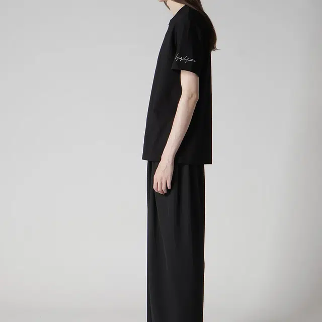 Yohji Yamamoto T 3