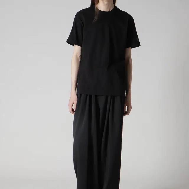 Yohji Yamamoto T 3