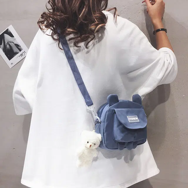 巴朗熊  可爱小熊 尼龙 斜挎包日系少女学生百搭单肩包 男女通用 蓝色