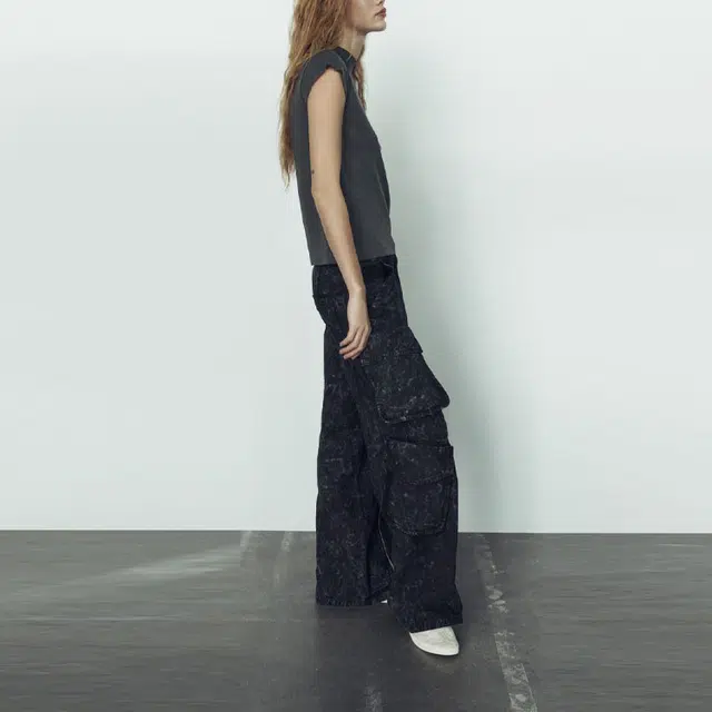 ZARA T