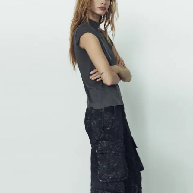ZARA T