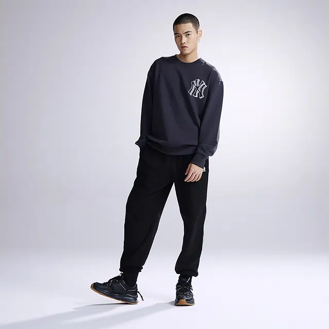 MLB FW23