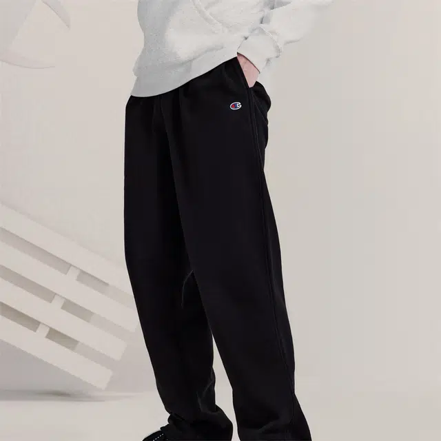 Champion FW23 RochesterC-Logo