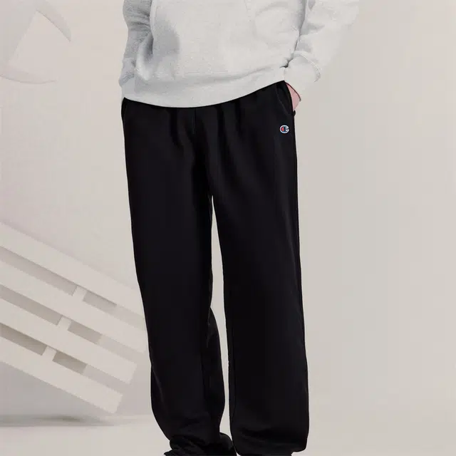 Champion FW23 RochesterC-Logo