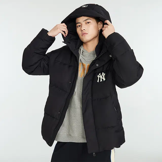 MLB FW23
