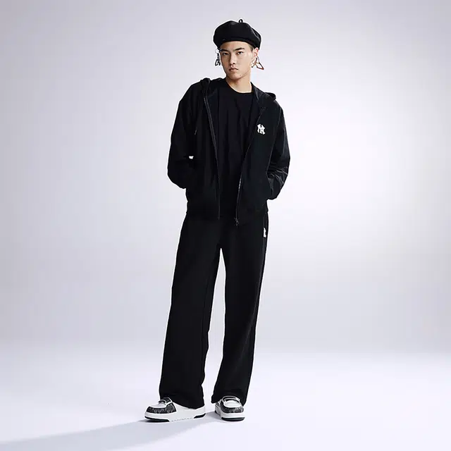 MLB FW23