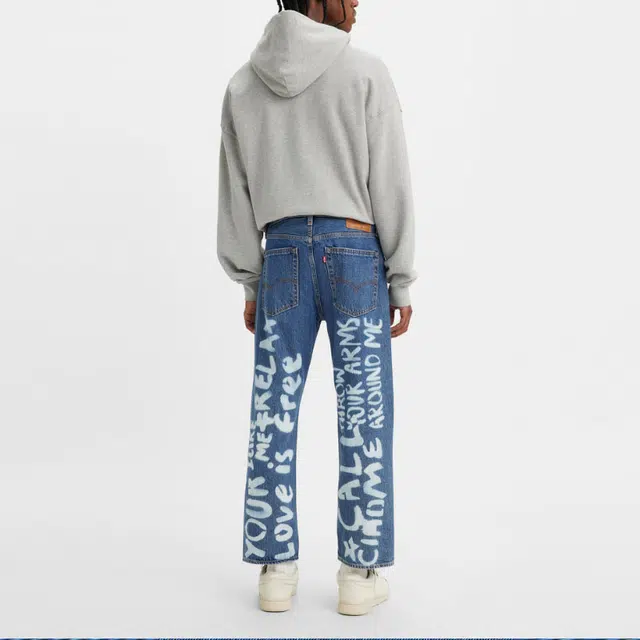 Levis