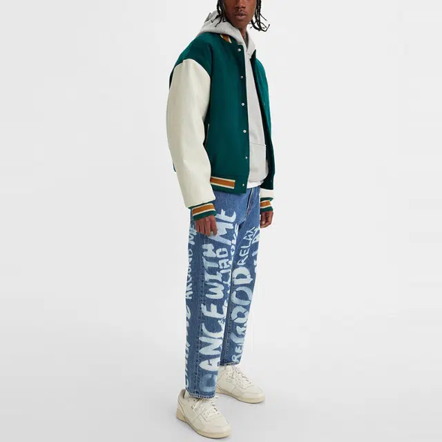 Levis