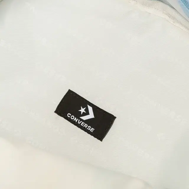 Converse Straight Edge