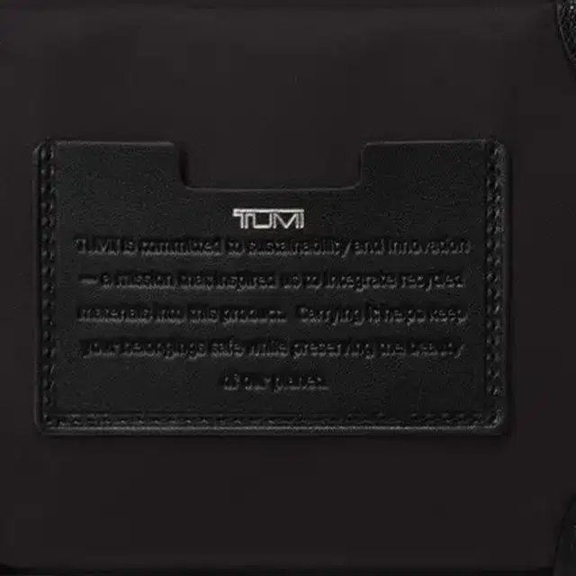 TUMI Voyageur