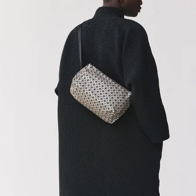 ISSEY MIYAKE