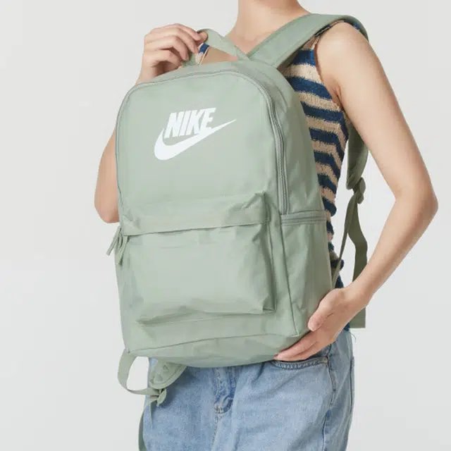 Nike 20L