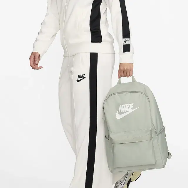Nike 20L