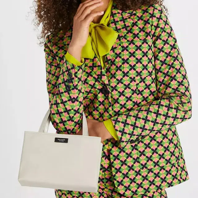 kate spade Sam Icon 24 Tote