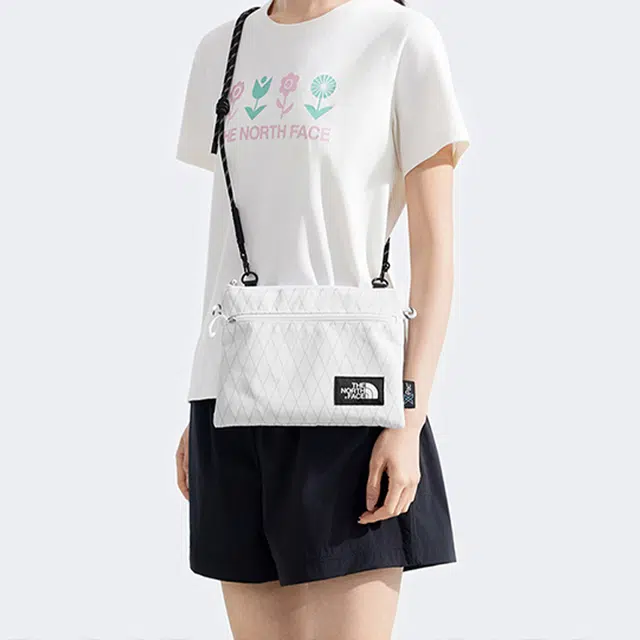 THE NORTH FACE Light
