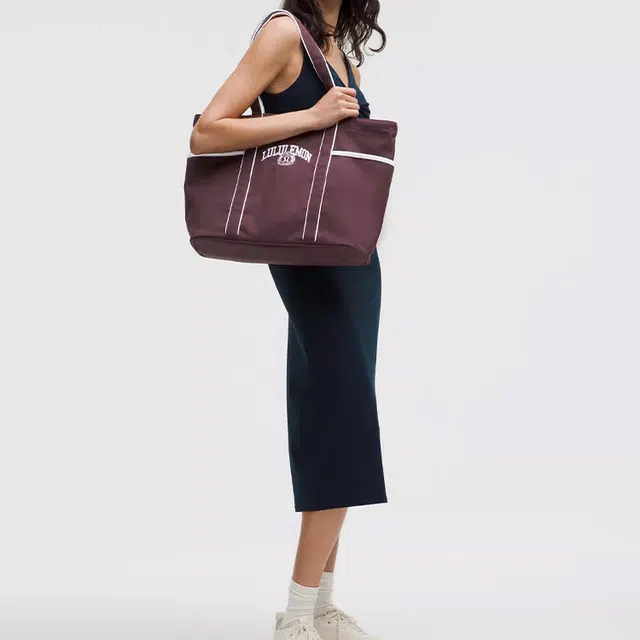 lululemon 20L Tote