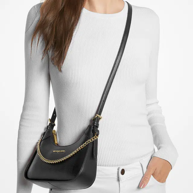 MICHAEL KORS MK Wilma Logo