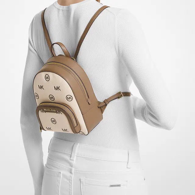 MICHAEL KORS MK Jaycee Logo