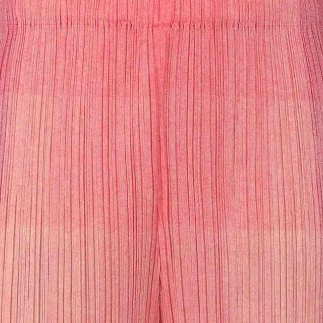 ISSEY MIYAKE