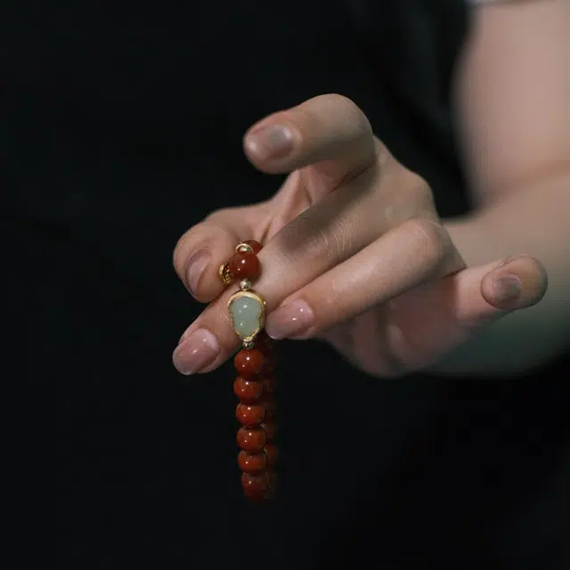 敦煌博物馆 福禄气质 南红玛瑙 名贵玉石手串 女款