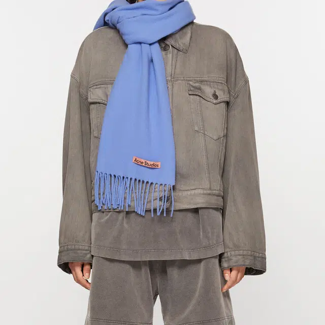 Acne Studios