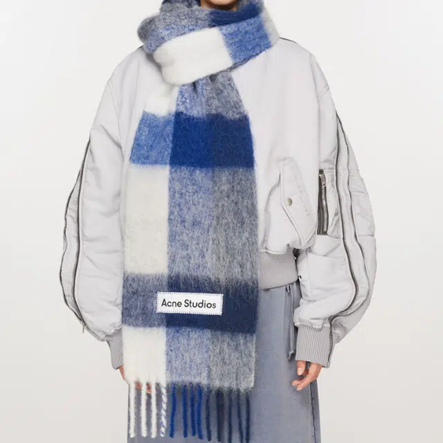 Acne Studios