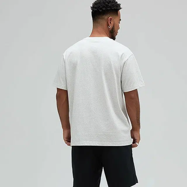 UNDEFEATED SS25 T