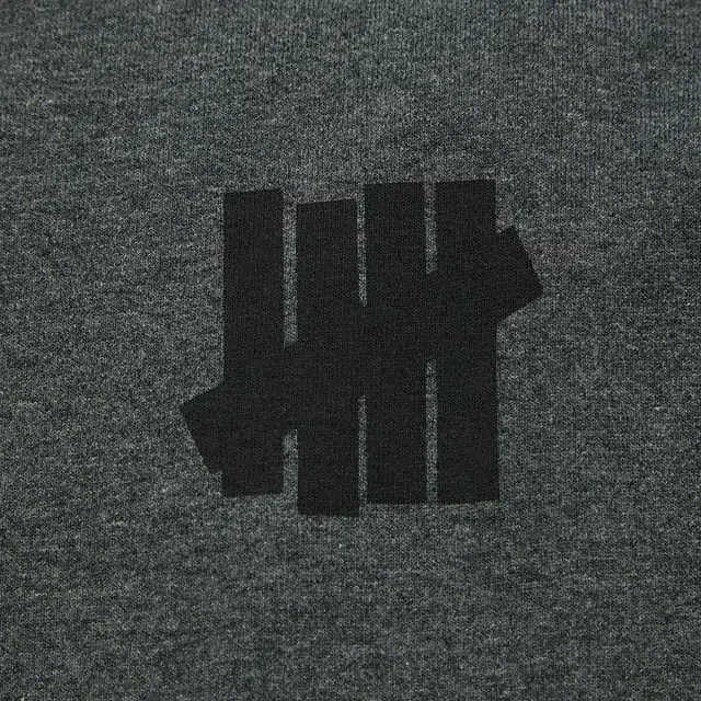 UNDEFEATED FW25 LogoT