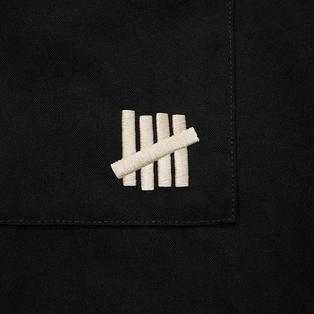 UNDEFEATED FW25 Logo