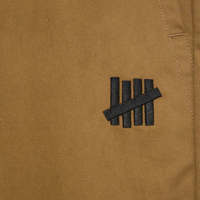 UNDEFEATED FW25 Logo